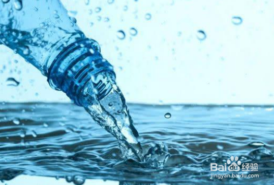 如何辨别矿泉水的真假?