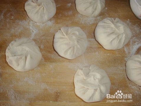 爱心早餐：槐花肉饼的做法