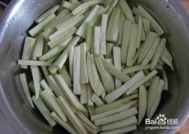 家庭自制炒茄子