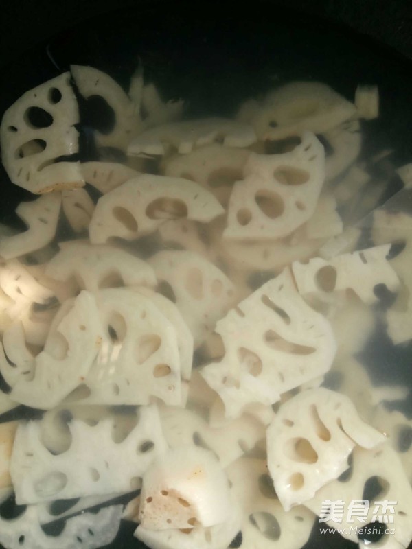 凉拌藕的家常做法