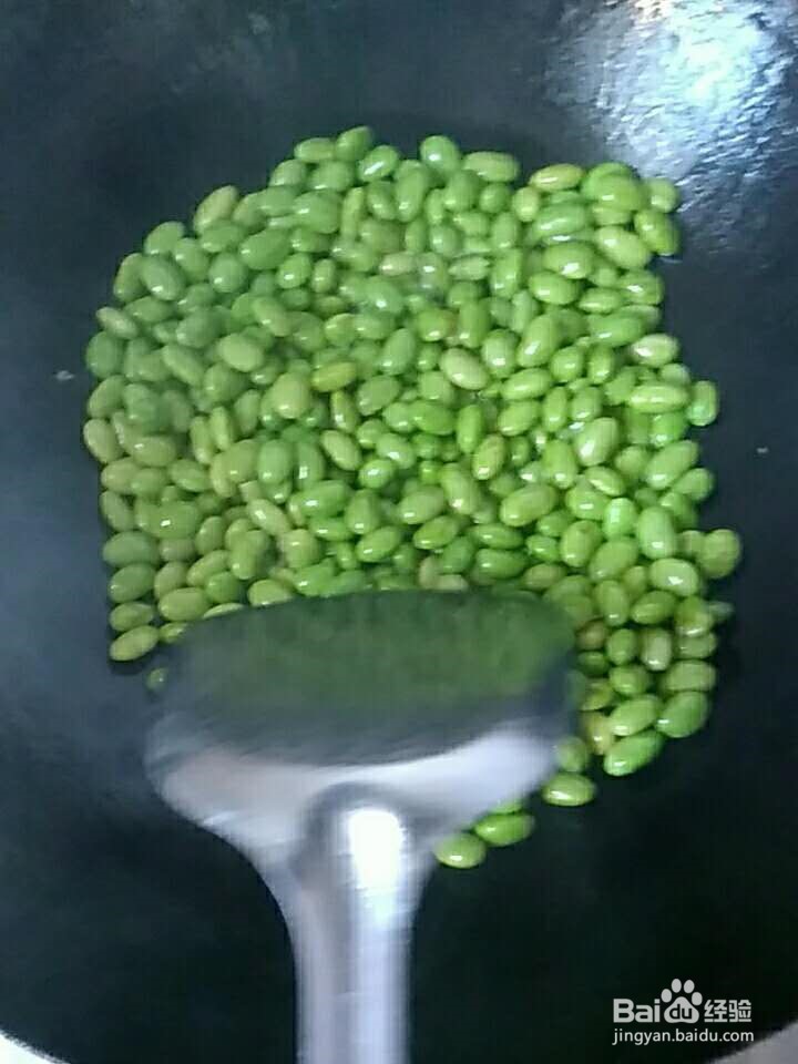 如何制作毛豆炒鸡蛋