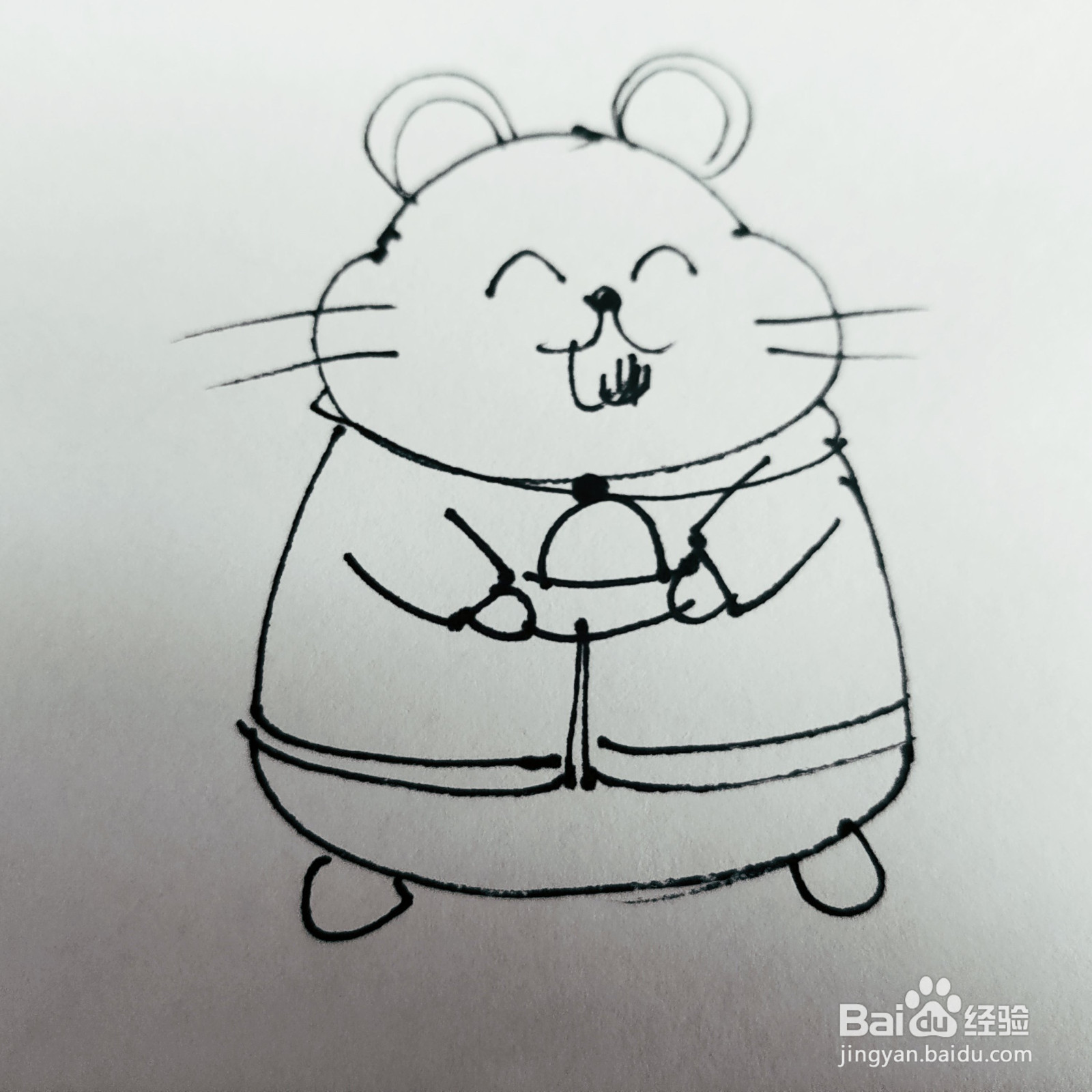 如何来画一只卡通胖嘟嘟的老鼠简笔画呢