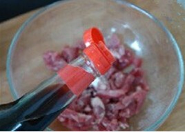 川香牛柳的做法