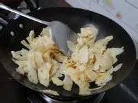 酸笋牛肉的制作法