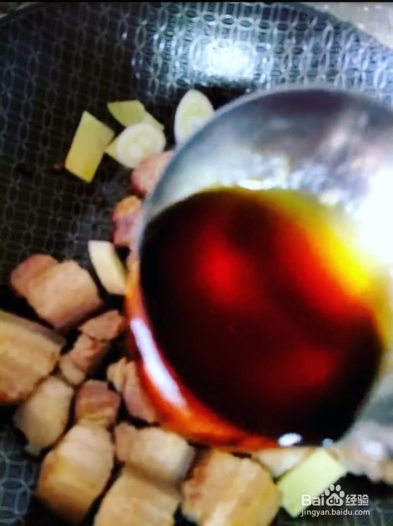 鲜香板栗红烧肉
