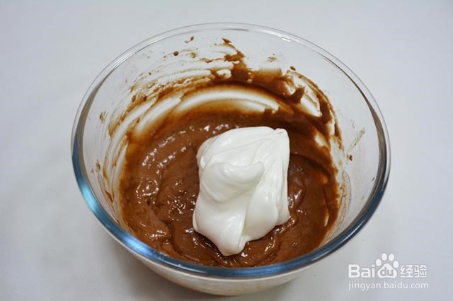 柔软细腻蝙蝠纸杯蛋糕