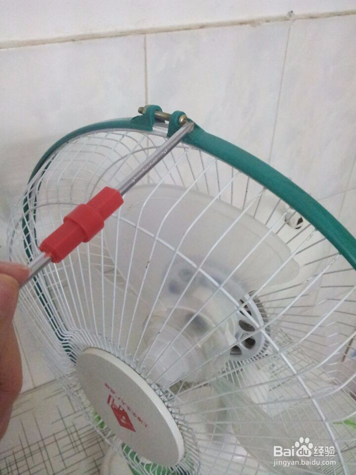 立体圆形小风扇的拆装方法