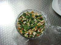 食补佳品香椿拌香干花生的做法