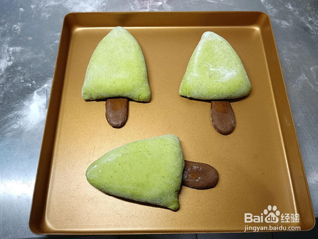 圣诞树椰蓉面包的做法