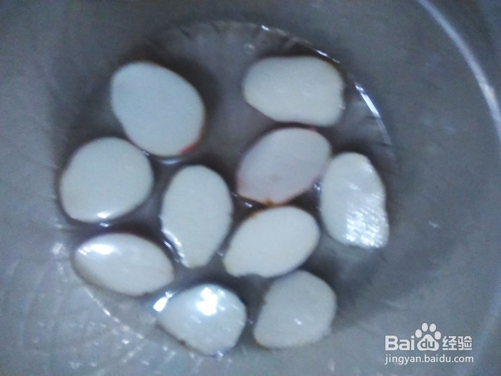 小芋头焖土鸭的家常做法