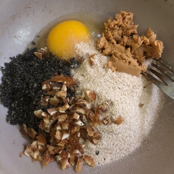 黑芝麻燕麦华夫饼