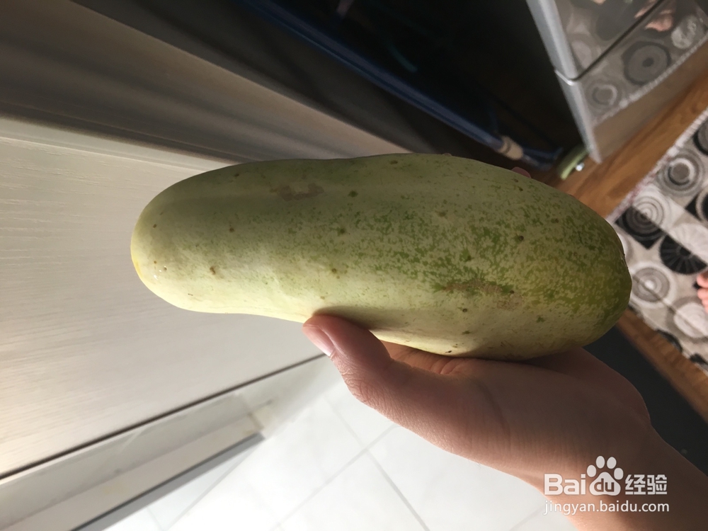 水果黄瓜清炒火腿肠怎么做才好吃？