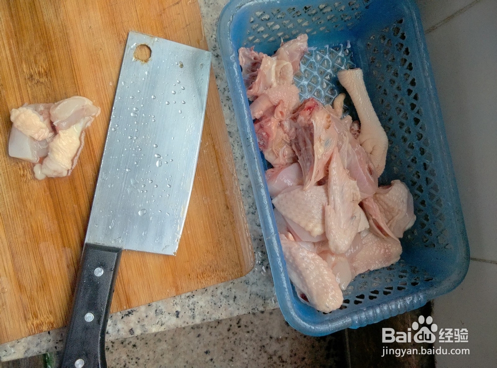 如何做出美味的家常菜红烧鸡块让人回味无穷呢