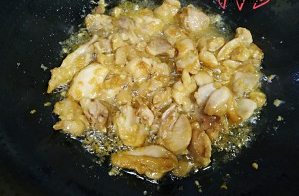 吃不够的蒜香鸡腿
