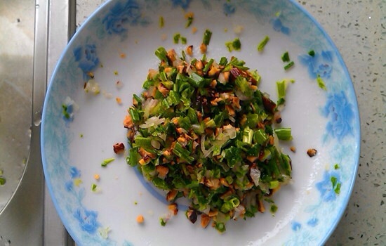 黑芝麻香菇葱油饼
