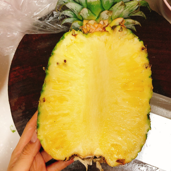 高颜值虾仁菠萝饭