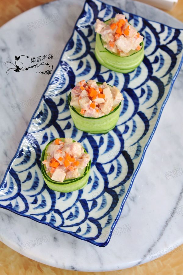 金枪鱼肠黄瓜寿司