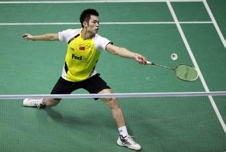 提高初学者羽毛球技术