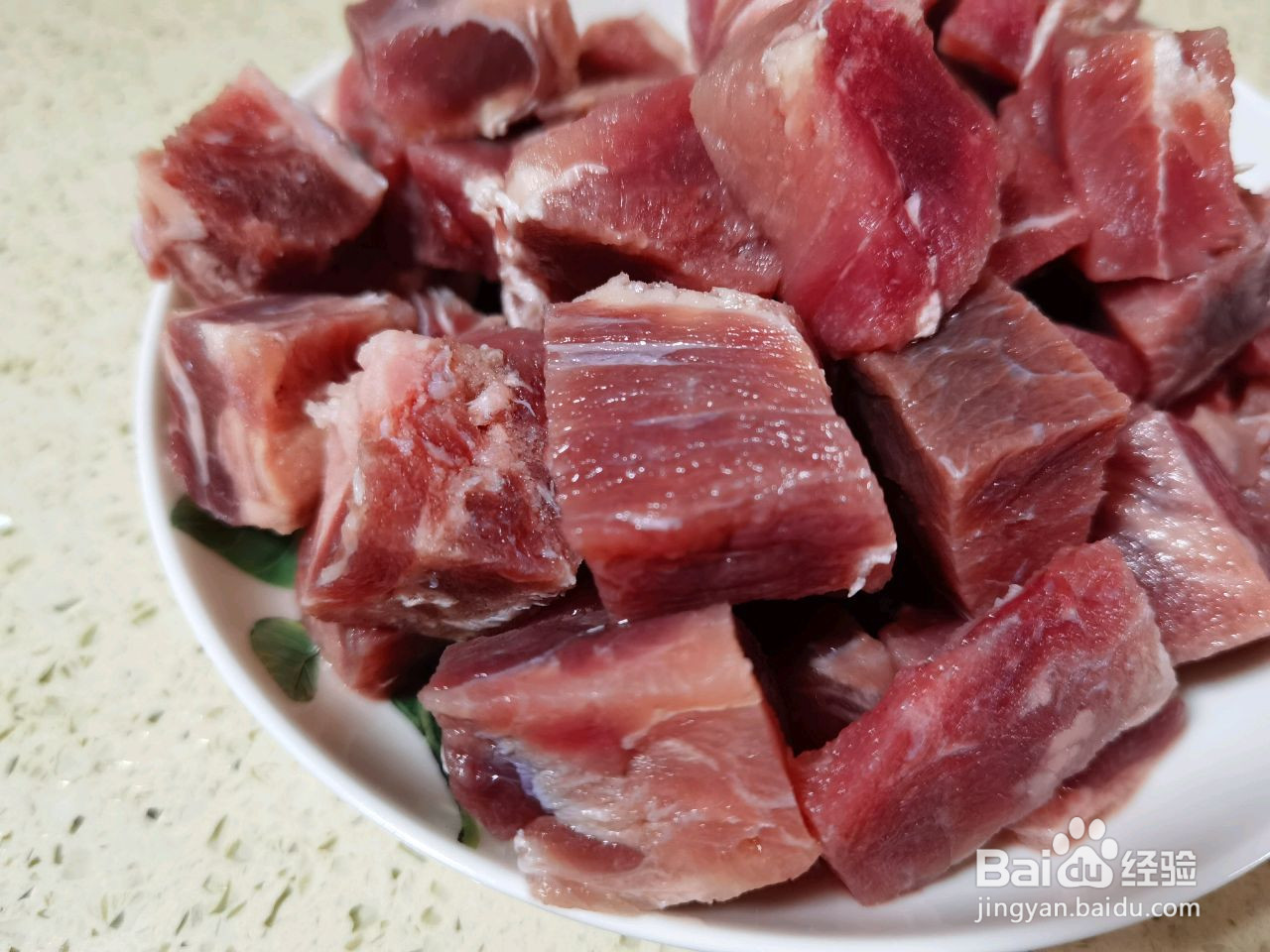 红烧牛肉红汤的做法