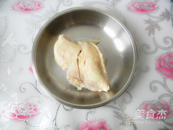 鸡肉菌菇沙拉