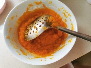 做法超简单的南瓜饼