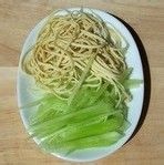 快手小炒(10)……千张莴笋丝