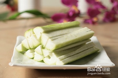 夏季减肥最佳食材 低卡美食“巧助瘦”