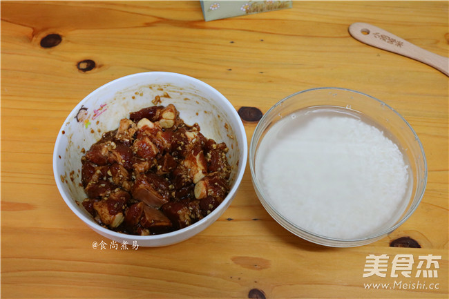 豉汁排骨煲仔饭