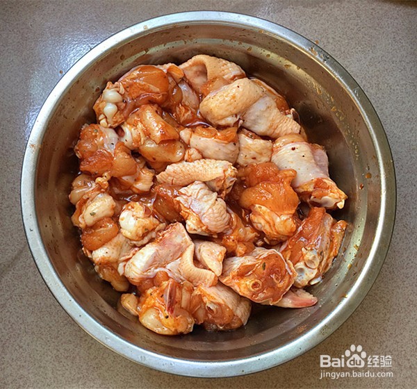 如何做出好吃的泰式香辣风味鸡翅