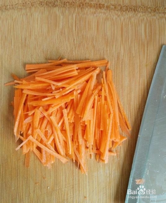 怎么做胡萝卜土豆鸡蛋饼