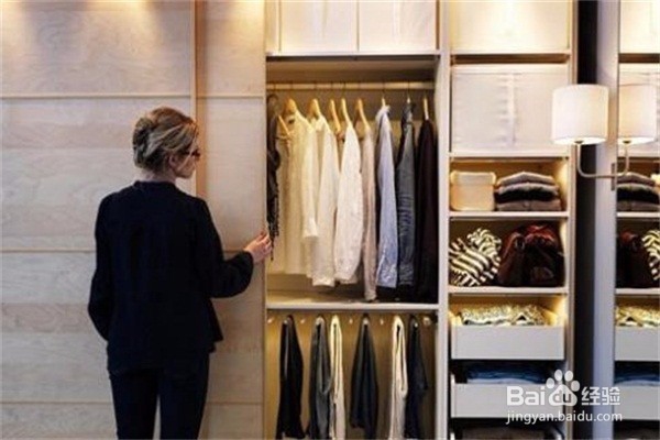 衣服怎么收纳