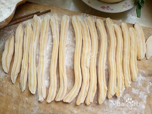 胡萝卜双色蝴蝶面