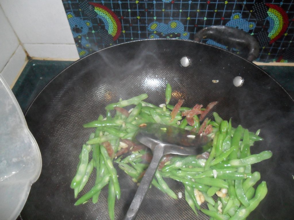 腊肠炒四季豆的做法,快收快收!