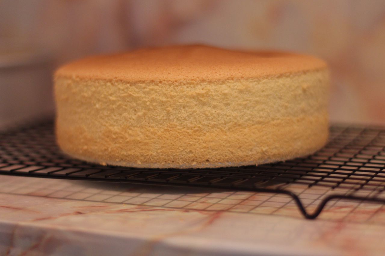 教你做8寸戚风蛋糕，味道棒极了