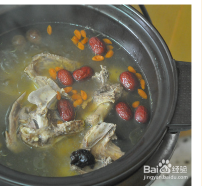 山药鸽子汤这样做营养价值超高