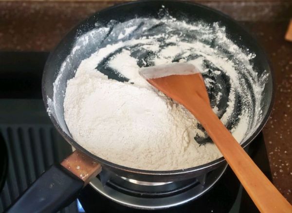 自制花生酥，只需三种原料