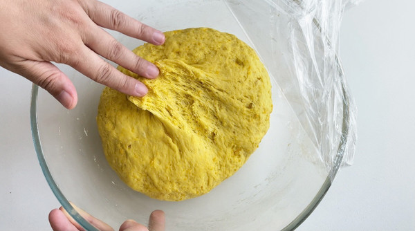 南瓜奶香小馒头