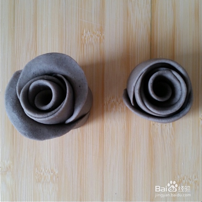 妈妈教我做的黑芝麻馒头