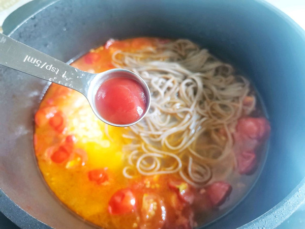 番茄鸡蛋荞麦面