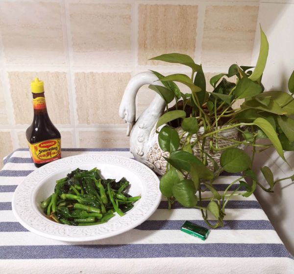 清炒美極鲜芥蓝