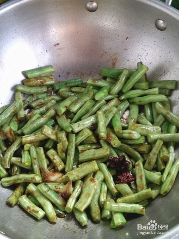 土豆烧豆角的做法