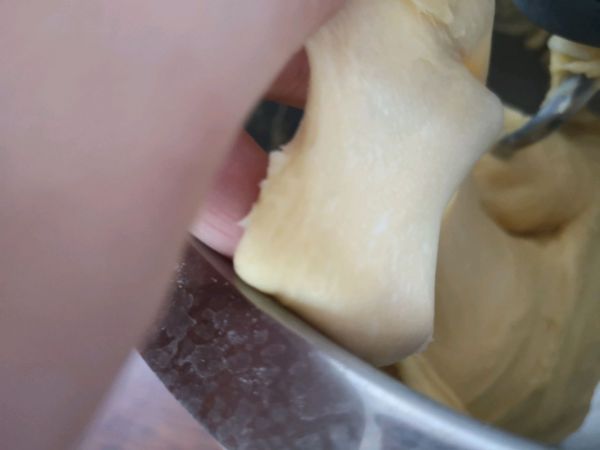 牛奶蛋黄手撕吐司