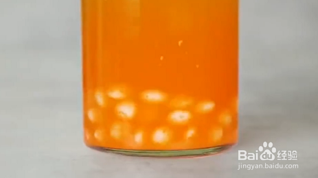 如何自制七彩鸡尾酒？