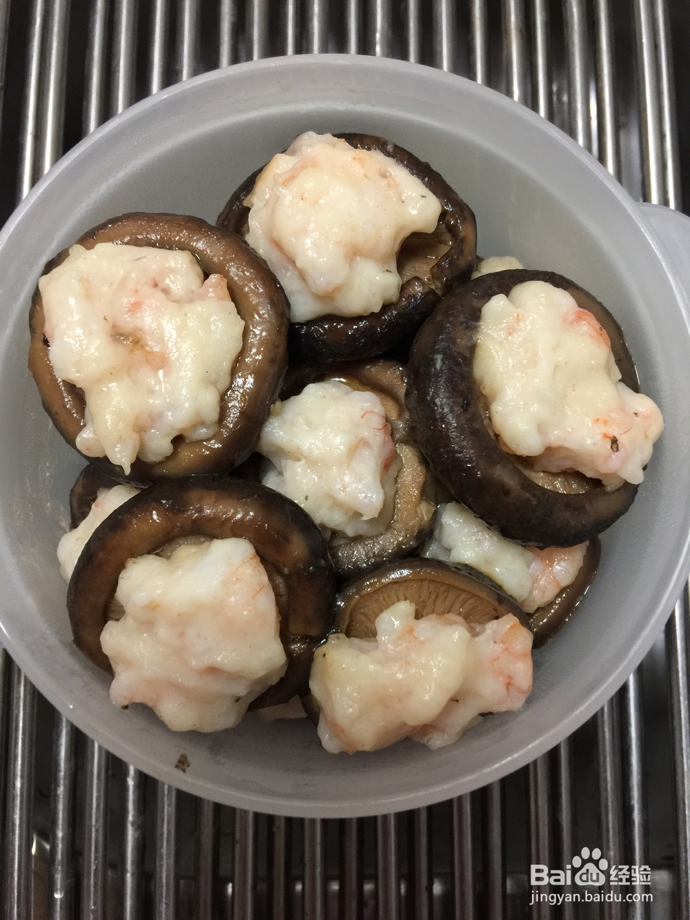 诱惑味蕾的虾滑酿香菇
