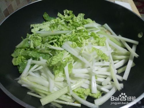 白菜炖冻豆腐的家常做法