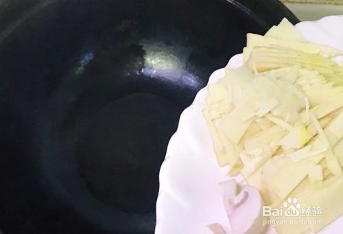 双冬炒蘑菇是怎么炒的怎么做好吃
