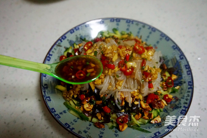 魔芋丝冷拼的做法