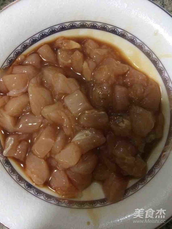 炒鸡丁的家常做法