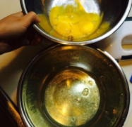 戚风柔软蛋糕( 新手一看就会:)