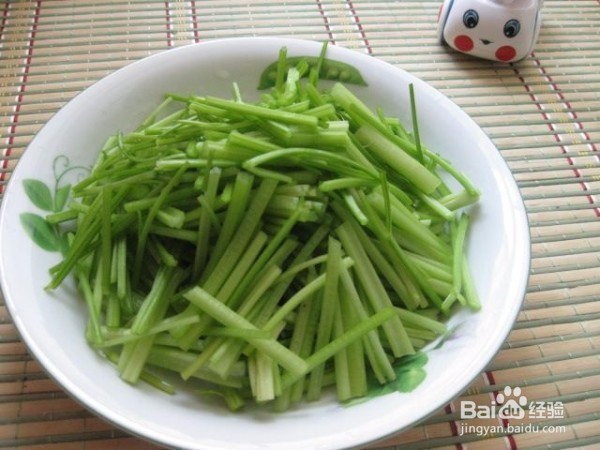 五彩斑鱼怎么做,如何烧烤馋小五。